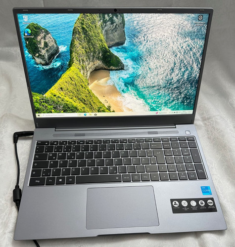 Notebook medion akoya e16402 - medion,
