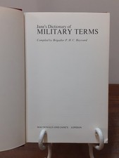 HAYWARD -  JANE'S DICTIONARY OF MILITARY TERMS [ MACDONALD AND JANE'S 1975 ]
