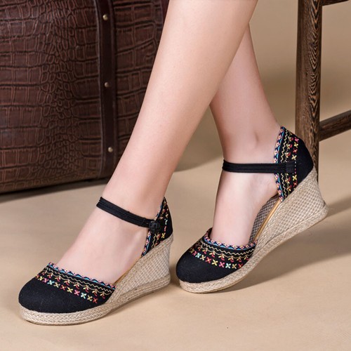Sandali donna stile etnico