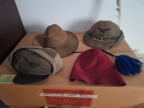 Lotto cappelli esercito - lotto,