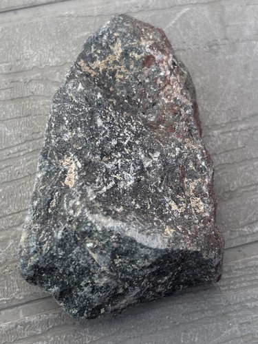 Rare glacial erratic - rare,