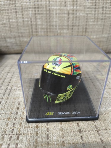 Casco valentino rossi - rossi, stagione