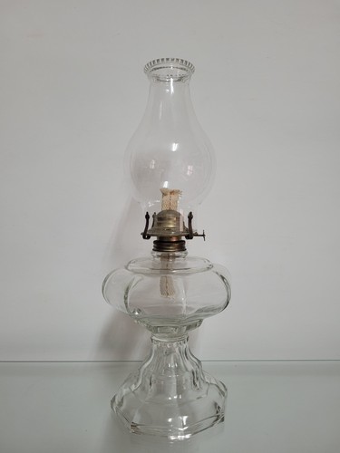 Antica lampada petrolio - antica,