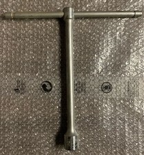 ORIGINALE BETA 950 CHIAVE A T BUSSOLA ESAGONALE 22MM