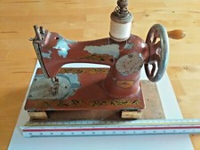 Macchina da cucire piccola