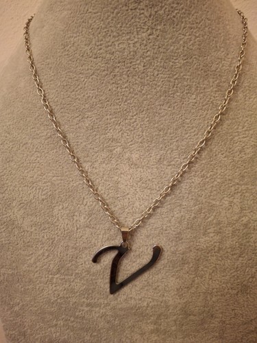 Collana con ciondolo pendente - con,