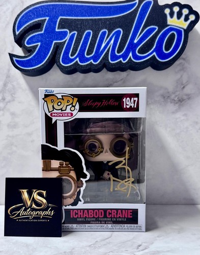 Johnny depp signed funko - depp,