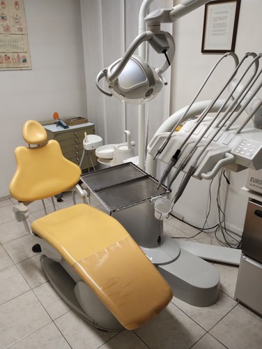 Poltrona riunito odontoiatrico - riunito,