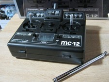 Trasmettitore Graupner MC 12 in banda 40 Mhz FM SSS con scatola batteria 