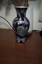 vaso  nero a rilievo cinese in ceramica made in china h cm  27