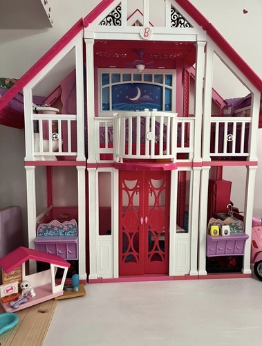 Barbie dreamhouse con - ,