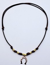 Collana choker cordino marrone regolabile ciondolo ferro cavallo donna uomo