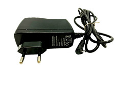 Alimentatore W&T-AD18W090250 9V 2.5A ADAPTER POWER Caricatore presa a muro