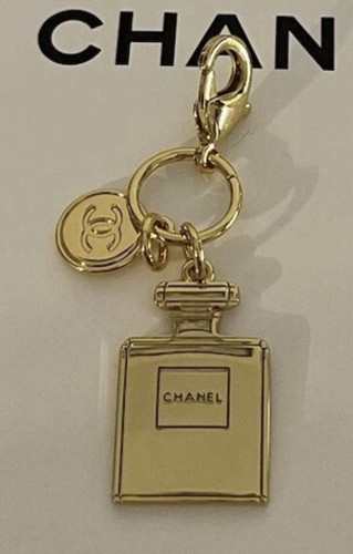 Charm chanel - charm,