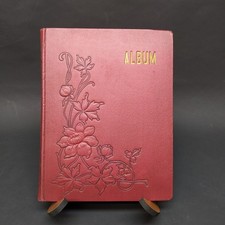 Album con 105 cartoline di