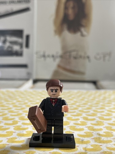 Saul goodman lego - saul, minifig