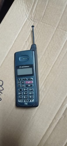 Cellulare vintage motorola - vintage,