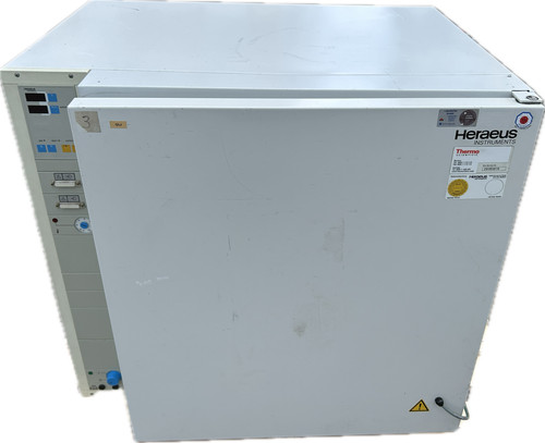 Incubatore heraeus kendro - heraeus,