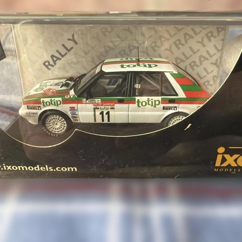 Mini auto ixo lancia delta - delta, hf