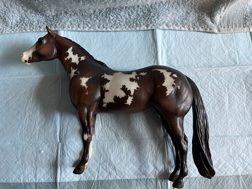 Breyer paint mare - , 1:9
