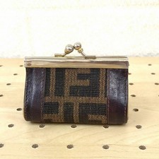 Portamonete usato FENDI