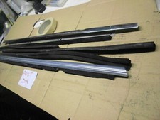 bmw e12 profili cromati e guarnizioni varie portiere posteriori destra sinistra