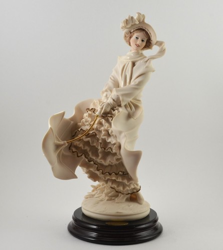 Giuseppe armani lady figurine - armani,