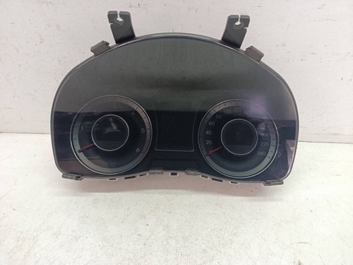940013z355 hyundai i40 2017 - hyundai,