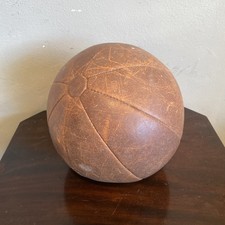 Palla medica vintage in pelle