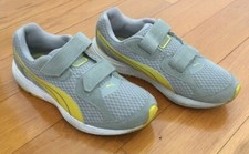 Scarpe PUMA bambino tg.35 in ottime condizioni. Come nuove