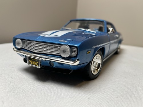 Ertl die cast 1969 yenko - die,