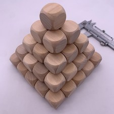 Set dadi in legno fai da te 10