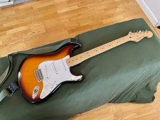 Fender stratocaster made in - stratocaster,