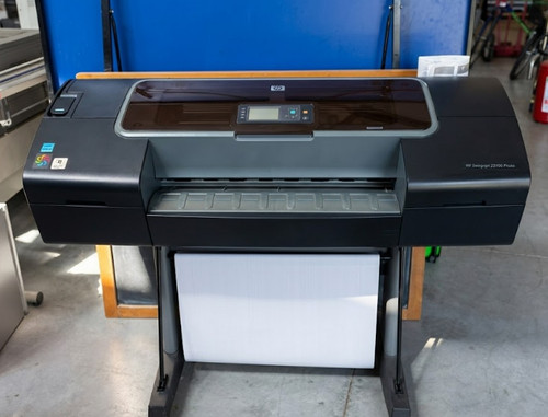 Designjet z2100 photo - z2100,