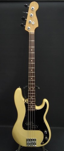 Fender american standard basso - standard,