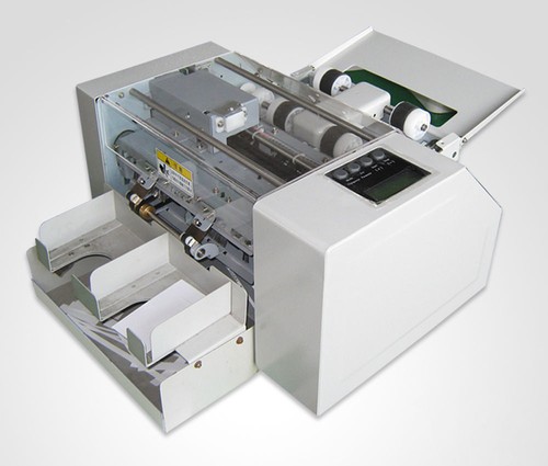 Taglierina automatica per