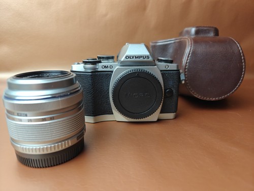 Olympus m zuiko - om-d, em-10