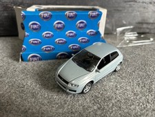 FIAT STILO 3 porte SCALA 1/43