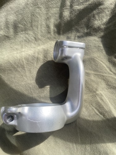 Supporto alza manubrio lato