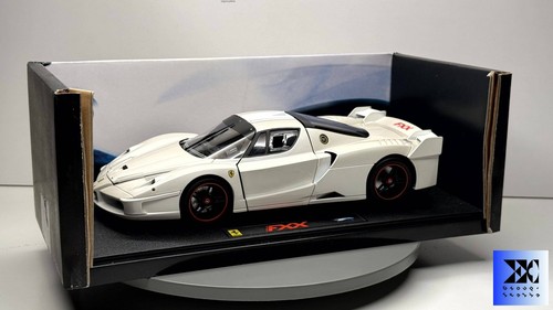Hot wheels elite ferrari - hot,