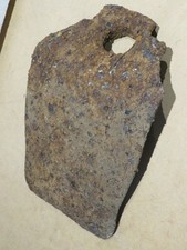 antica ZAPPA DA CONTADINO o PER LA CALCE in ferro battuto fatta da fabbro epoca