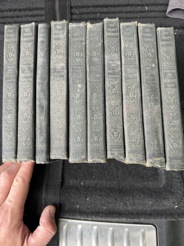 Volume book lot - 10-volume, lot: