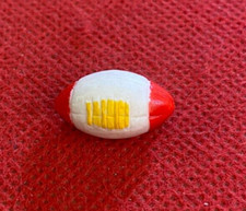 SPILLA / PIN - PALLONE DA RUGBY PALLA SPORT vintage Anni '80