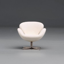 Divano singolo bianco 1/16