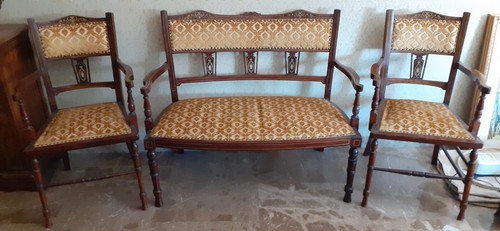 Divanetto stile inglese con