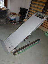Carrello saliscale elettrico