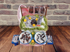 presepe pastore banco pescatore pesce terracotta dipinto a mano