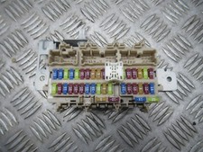 SCATOLA FUSIBILI NISSAN