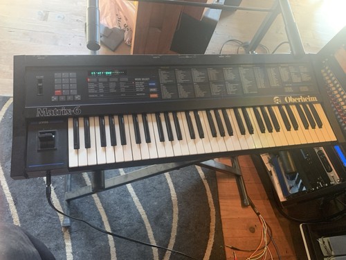 Oberheim matrix réviser - matrix, a