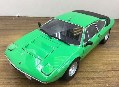 Lamborghini urraco p250 kyosho - lamborghini,